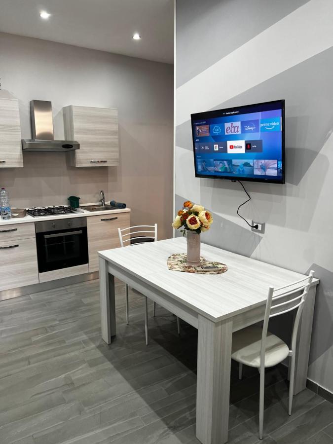 House Tomas Apartman Nápoly Kültér fotó